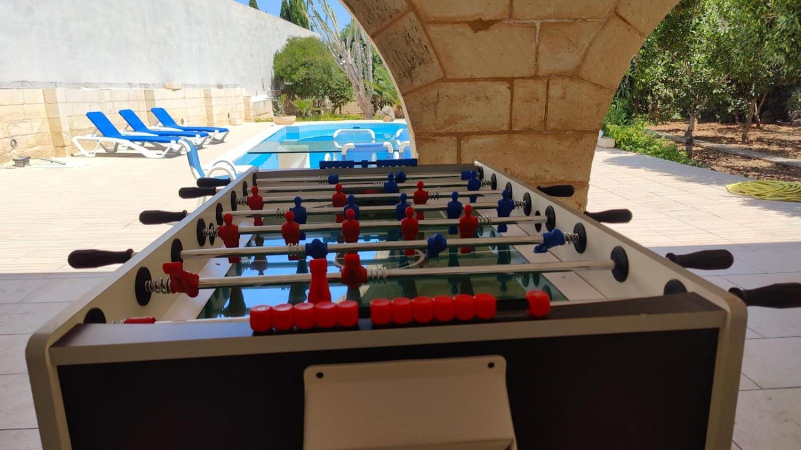 Stunning Villa With Pool, Table Tennis, Table Soccer And A Pool Table 纳克萨 外观 照片